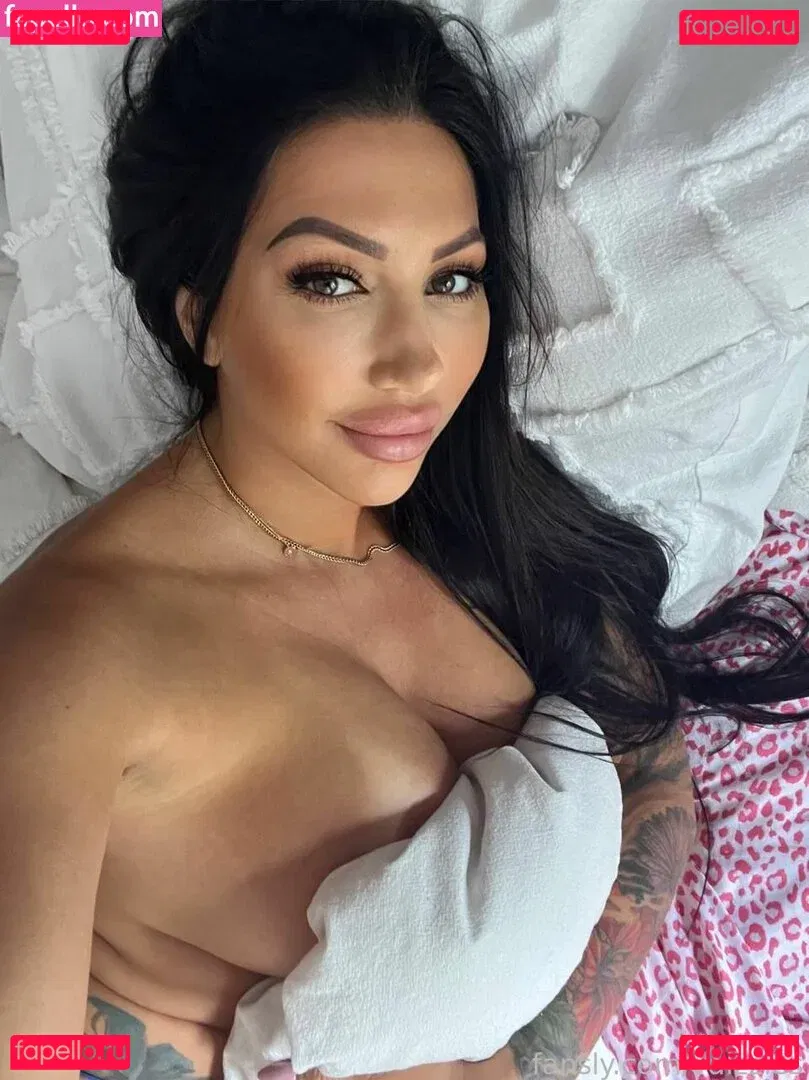 valzzies Onlyfans Photo Gallery 