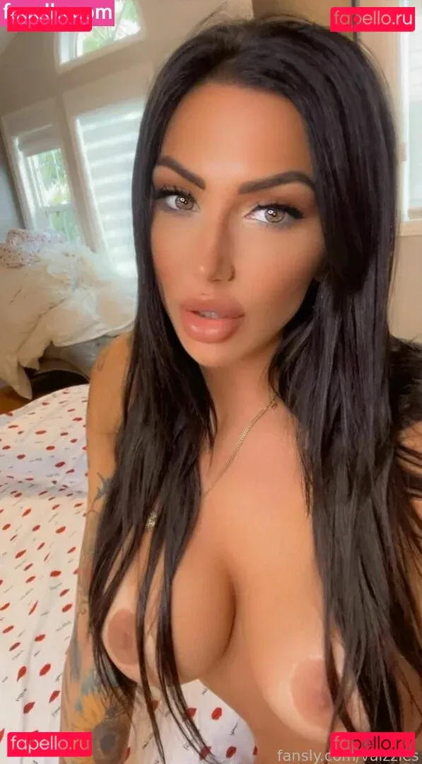 valzzies Onlyfans Photo Gallery 