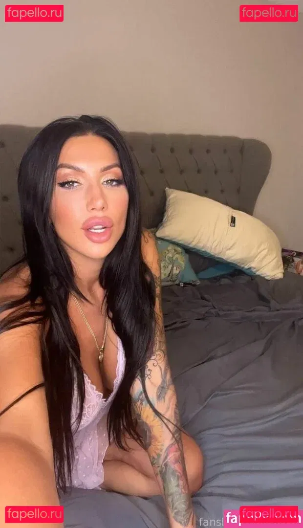 valzzies Onlyfans Photo Gallery 