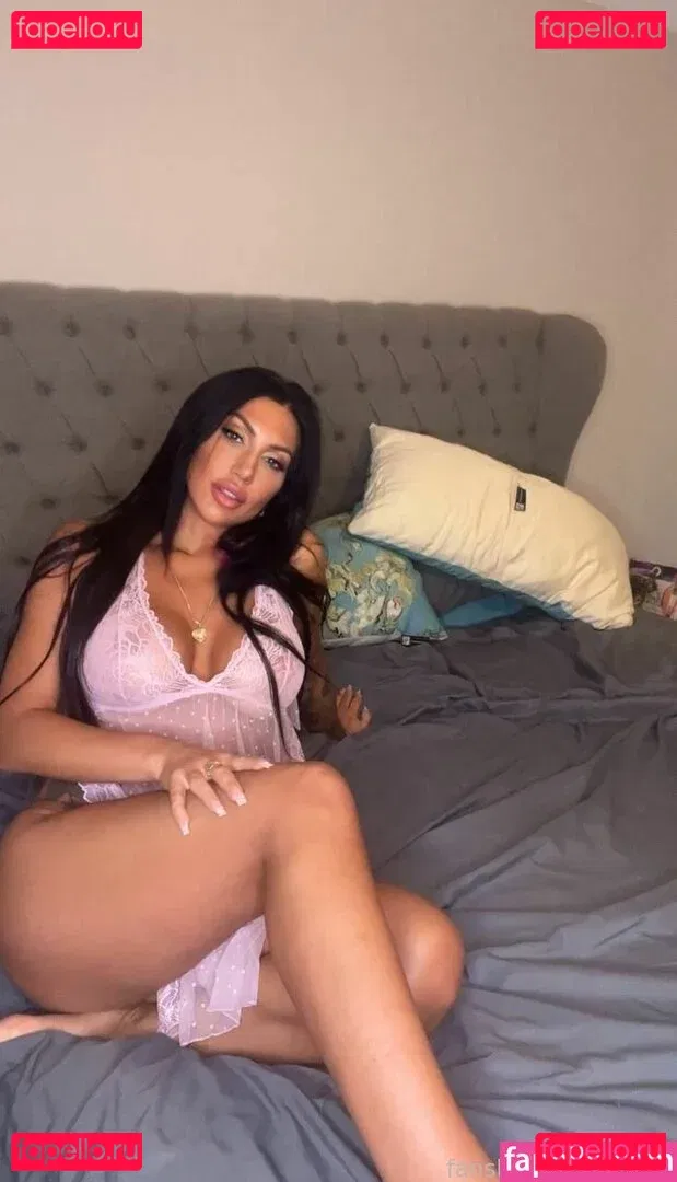 valzzies Onlyfans Photo Gallery 