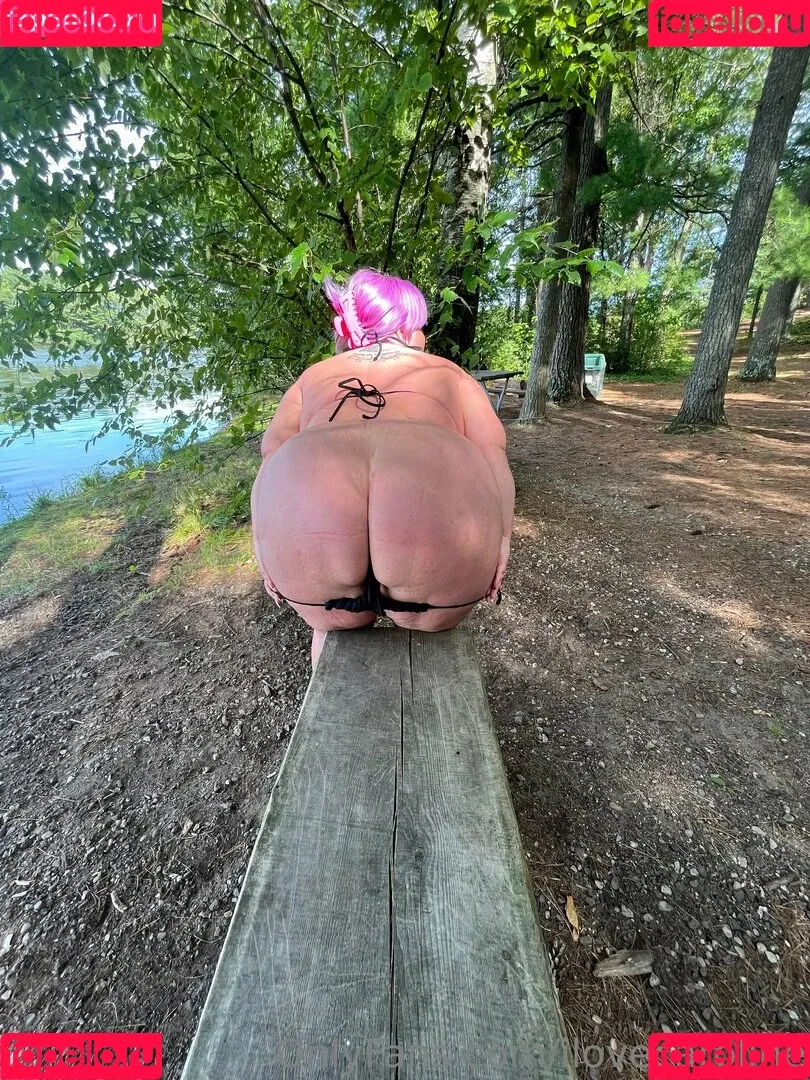 ilovecaroline Onlyfans Photo Gallery 