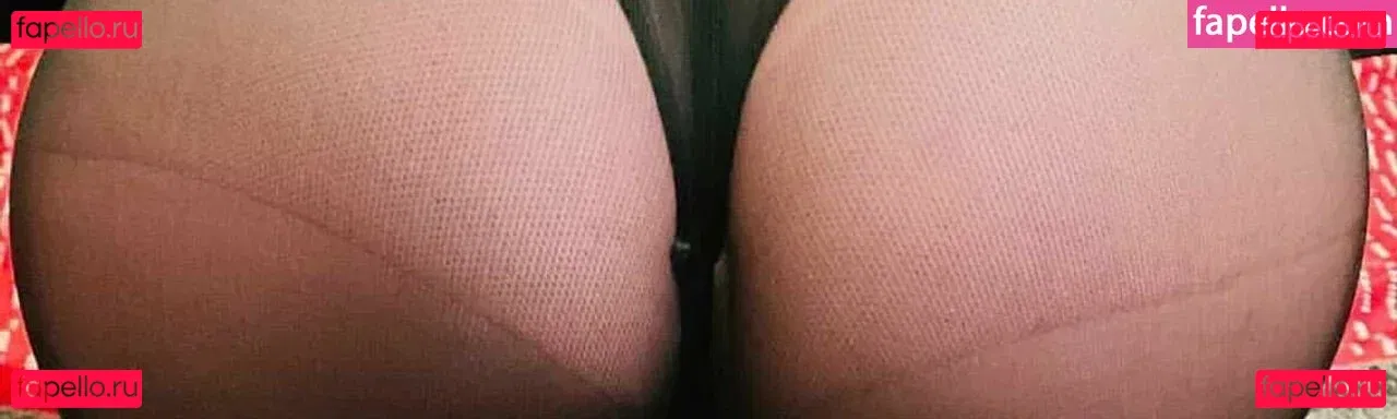 Hahahahelp_me Onlyfans Photo Gallery 