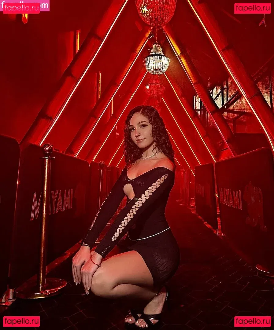 Leslie Machin Onlyfans Photo Gallery 