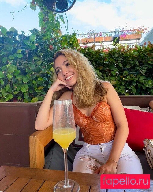 Leslie Machin Onlyfans Photo Gallery 