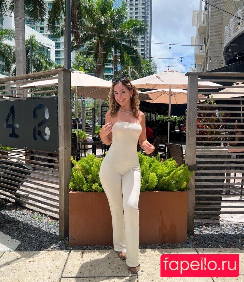 Leslie Machin Onlyfans Photo Gallery 