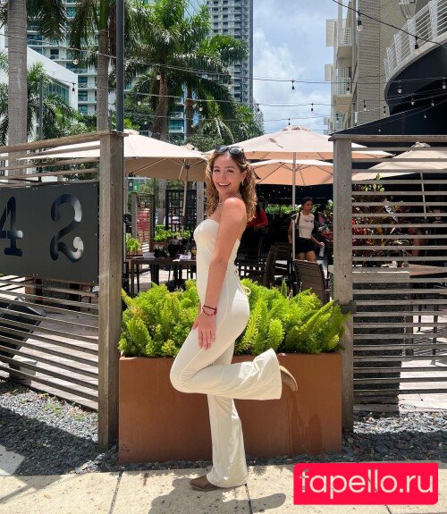 Leslie Machin Onlyfans Photo Gallery 