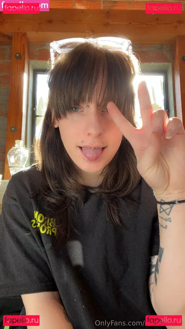 minibunzzz Onlyfans Photo Gallery 