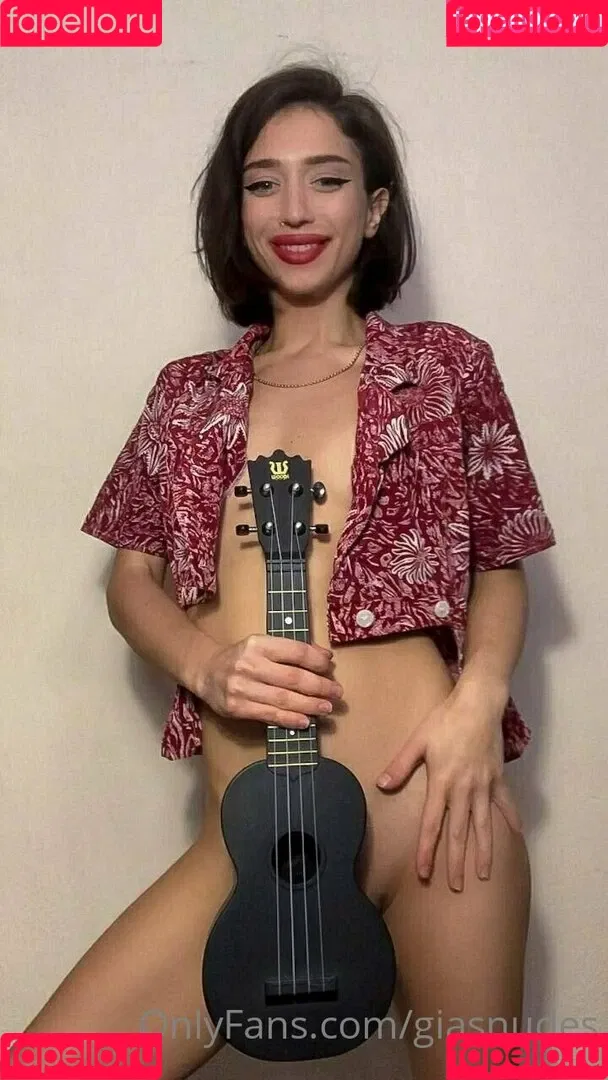 giasnudes Onlyfans Photo Gallery 