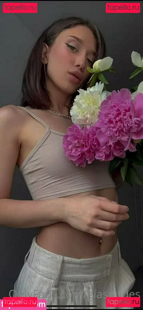 giasnudes Onlyfans Photo Gallery 