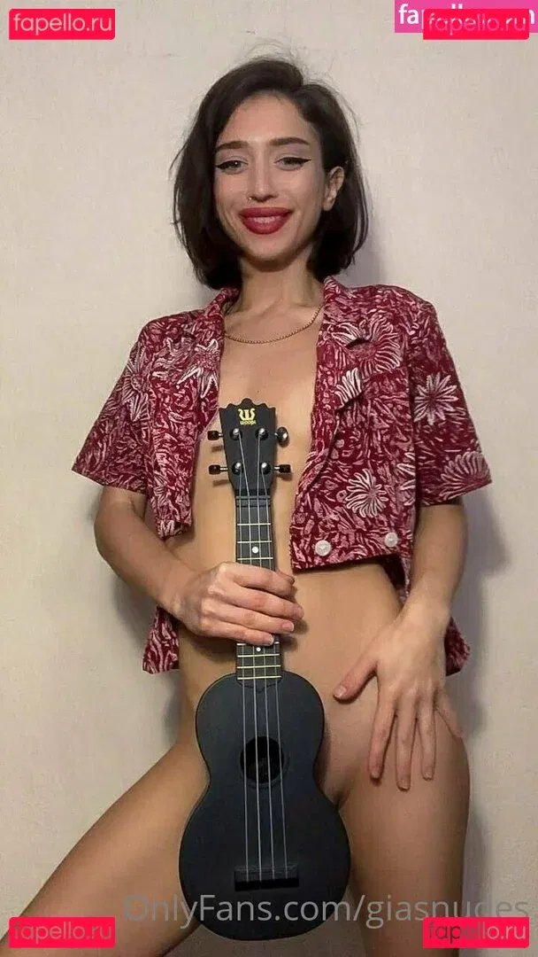 giasnudes Onlyfans Photo Gallery 