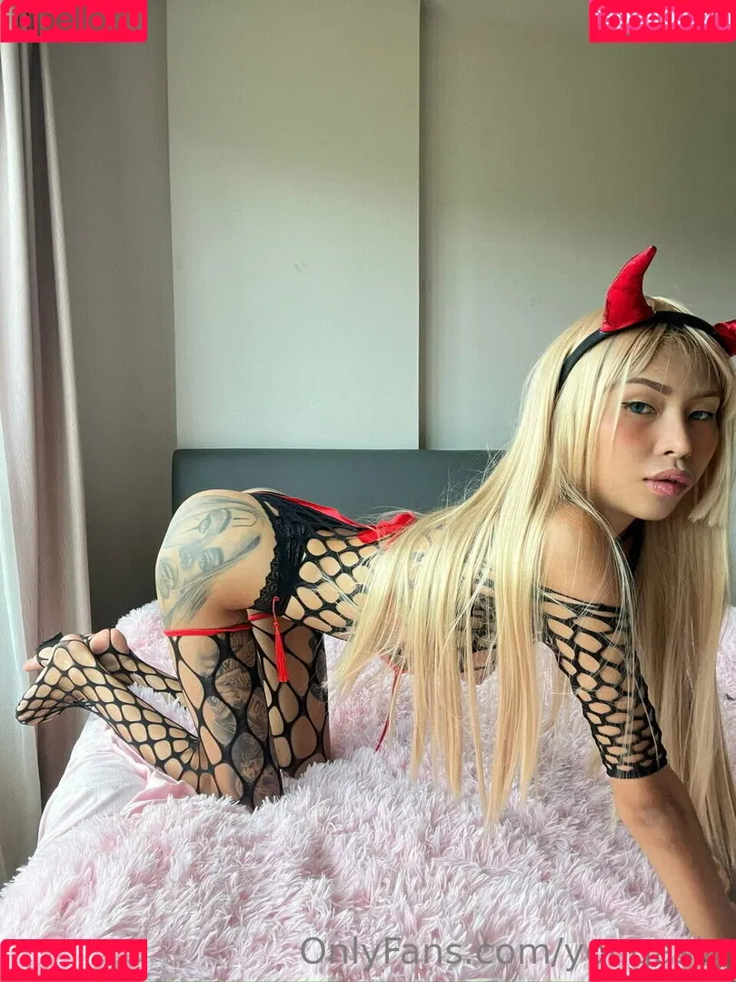 Yong Asia Onlyfans Photo Gallery 