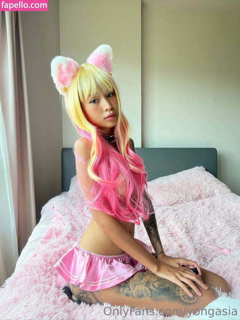 Yong Asia Onlyfans Photo Gallery 