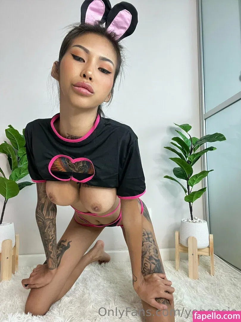 Yong Asia Onlyfans Photo Gallery 