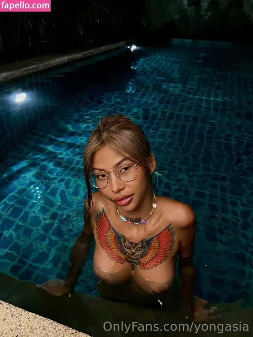 Yong Asia Onlyfans Photo Gallery 