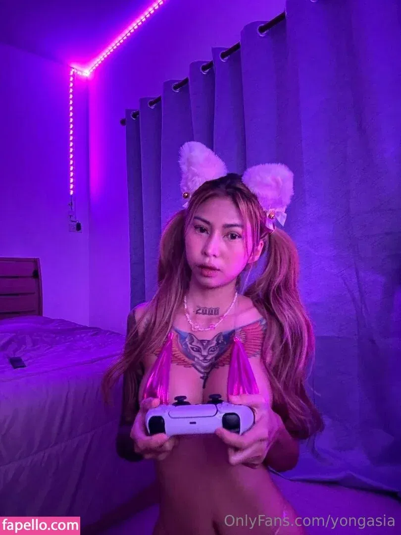 Yong Asia Onlyfans Photo Gallery 