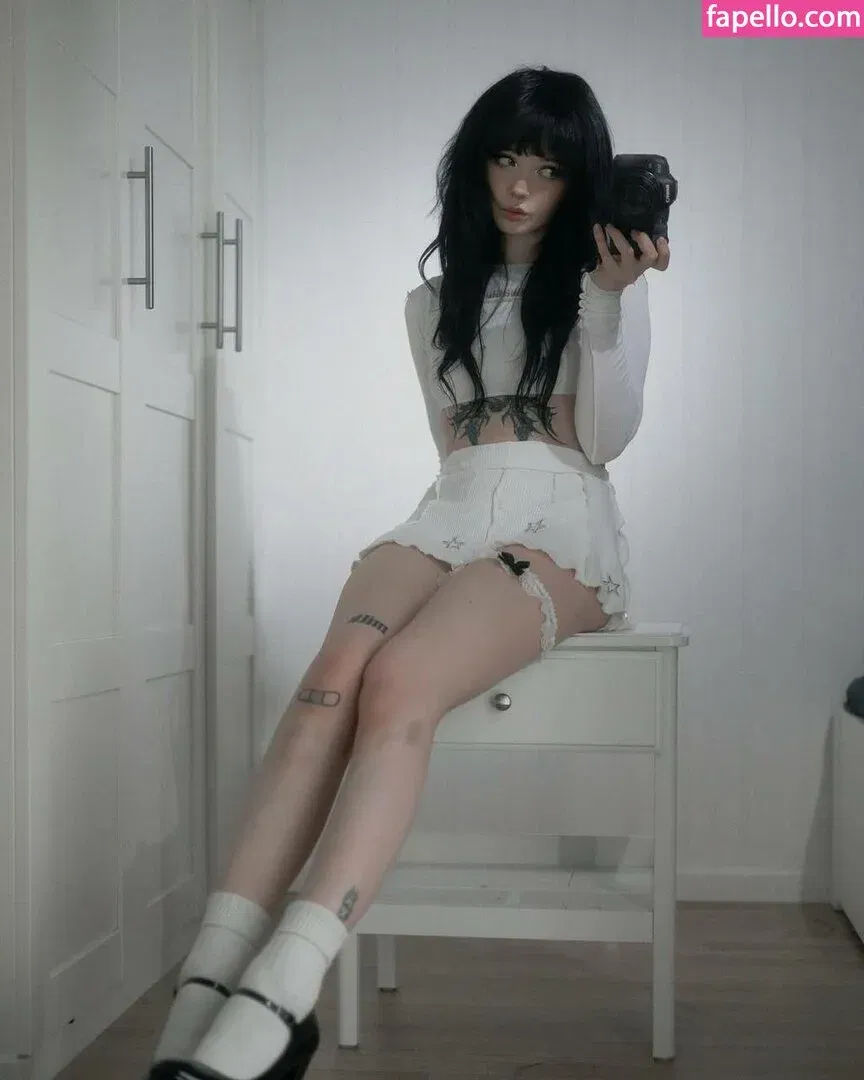 milkgore Onlyfans Photo Gallery 