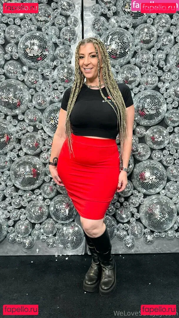 sarajayfree Onlyfans Photo Gallery 