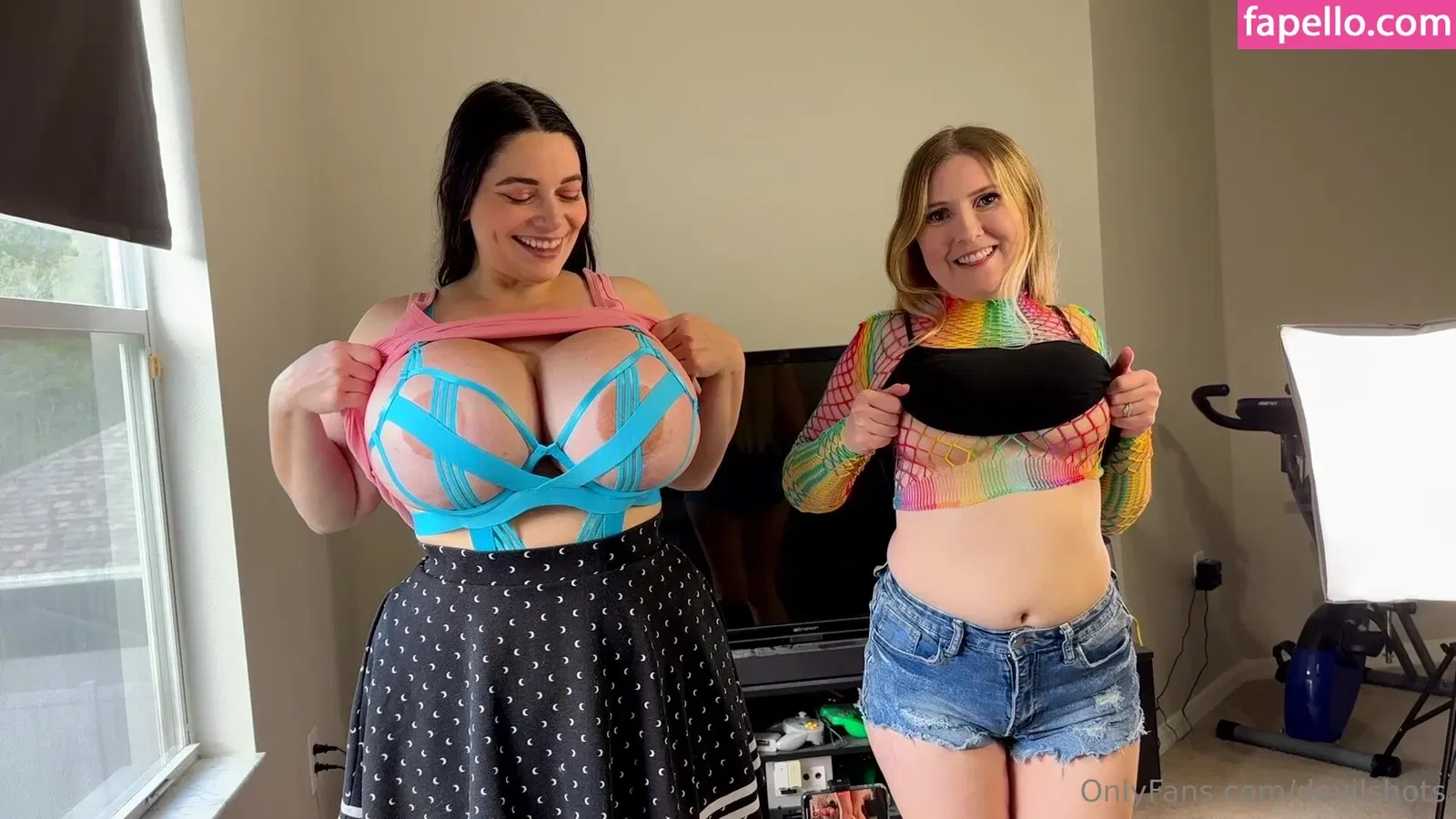 devilshots Onlyfans Photo Gallery 