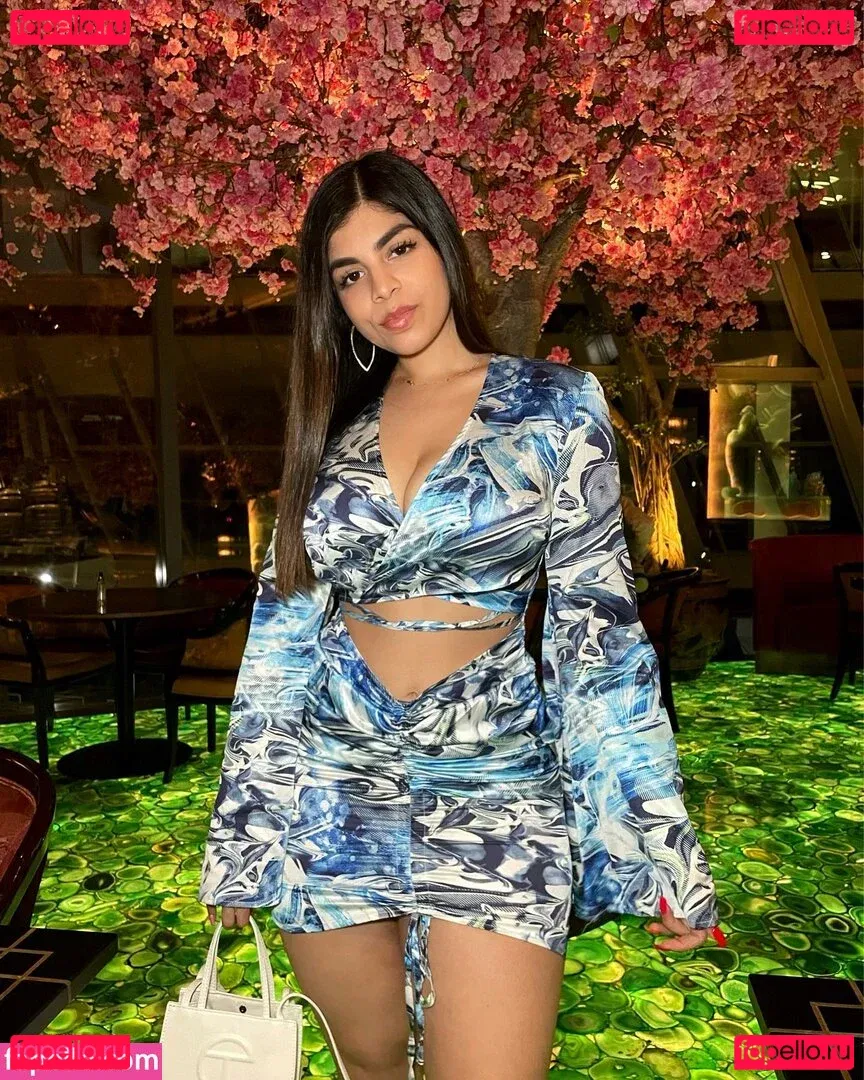 Deevaxo Onlyfans Photo Gallery 