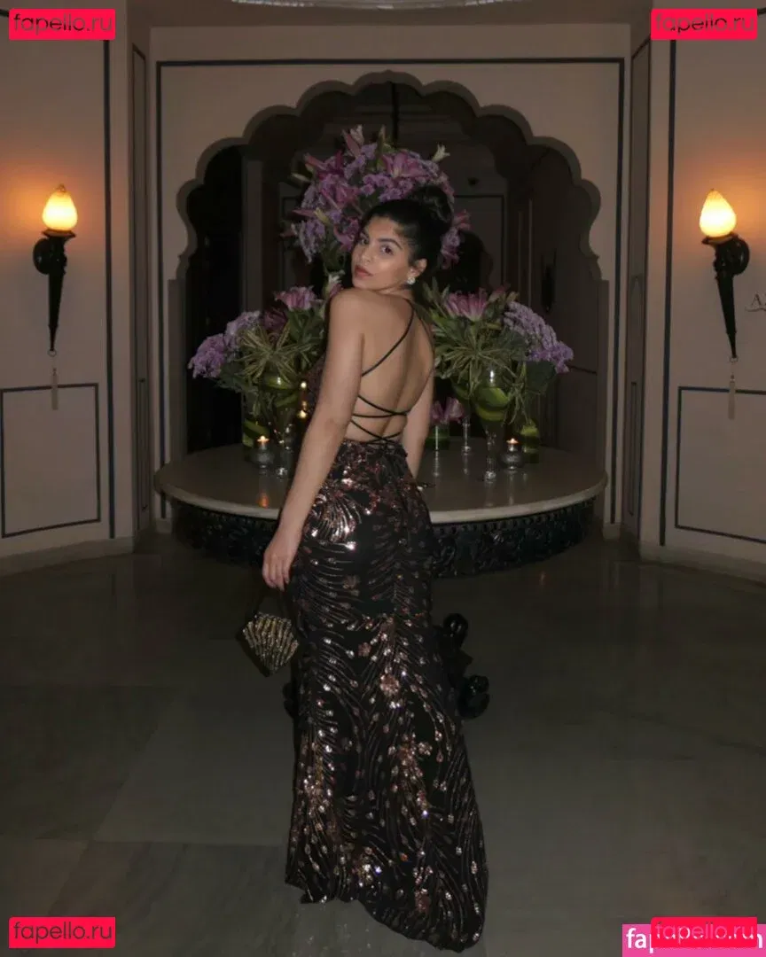 Deevaxo Onlyfans Photo Gallery 