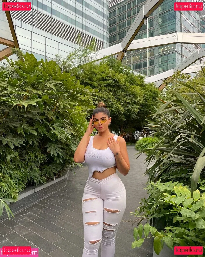 Deevaxo Onlyfans Photo Gallery 