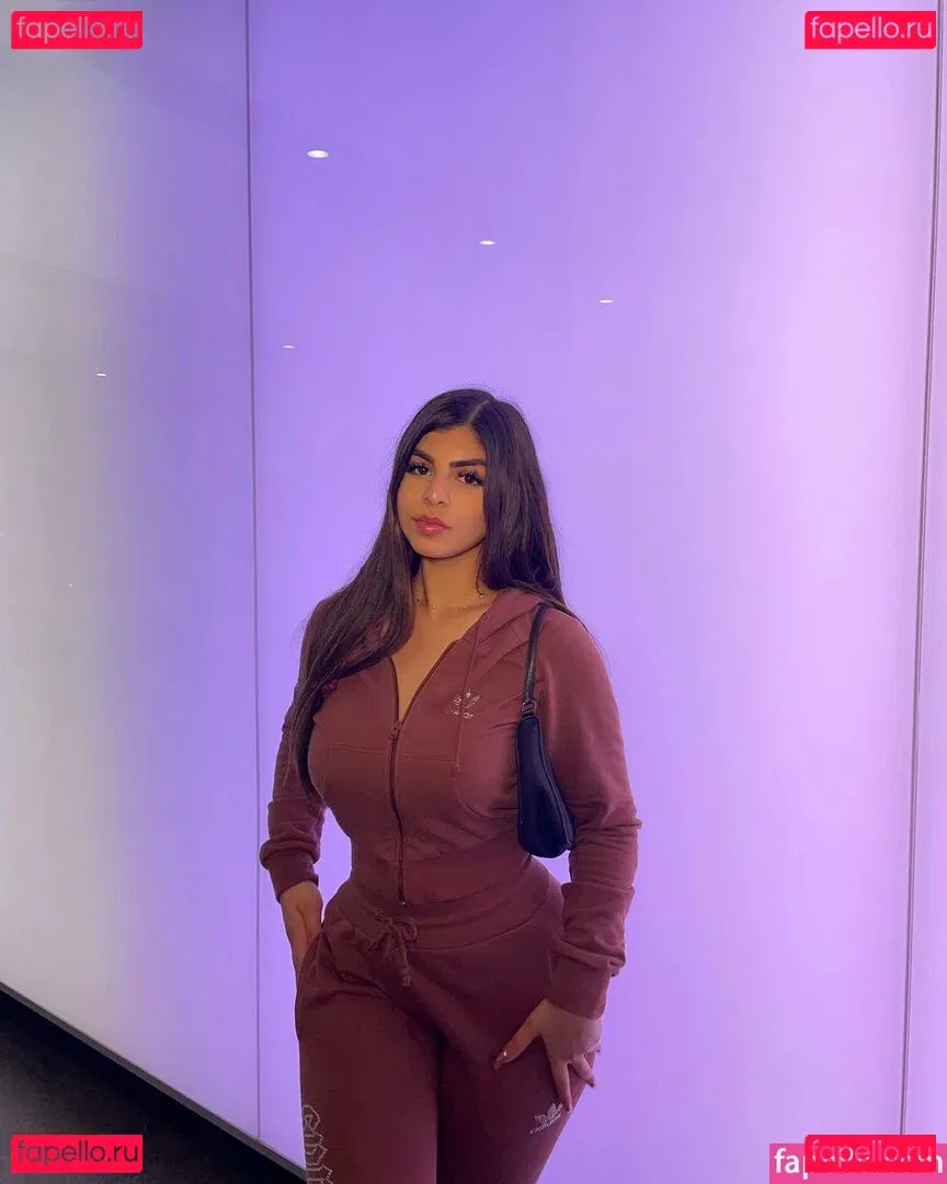 Deevaxo Onlyfans Photo Gallery 