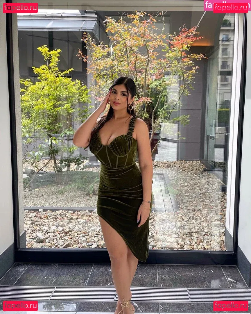 Deevaxo Onlyfans Photo Gallery 