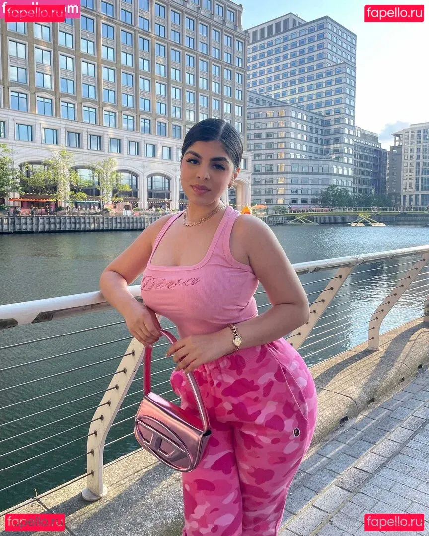 Deevaxo Onlyfans Photo Gallery 