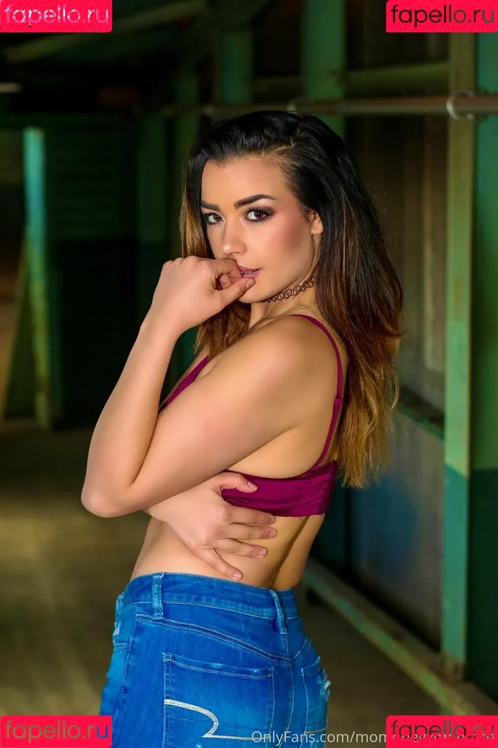 momoneyyymoprobzzz Onlyfans Photo Gallery 