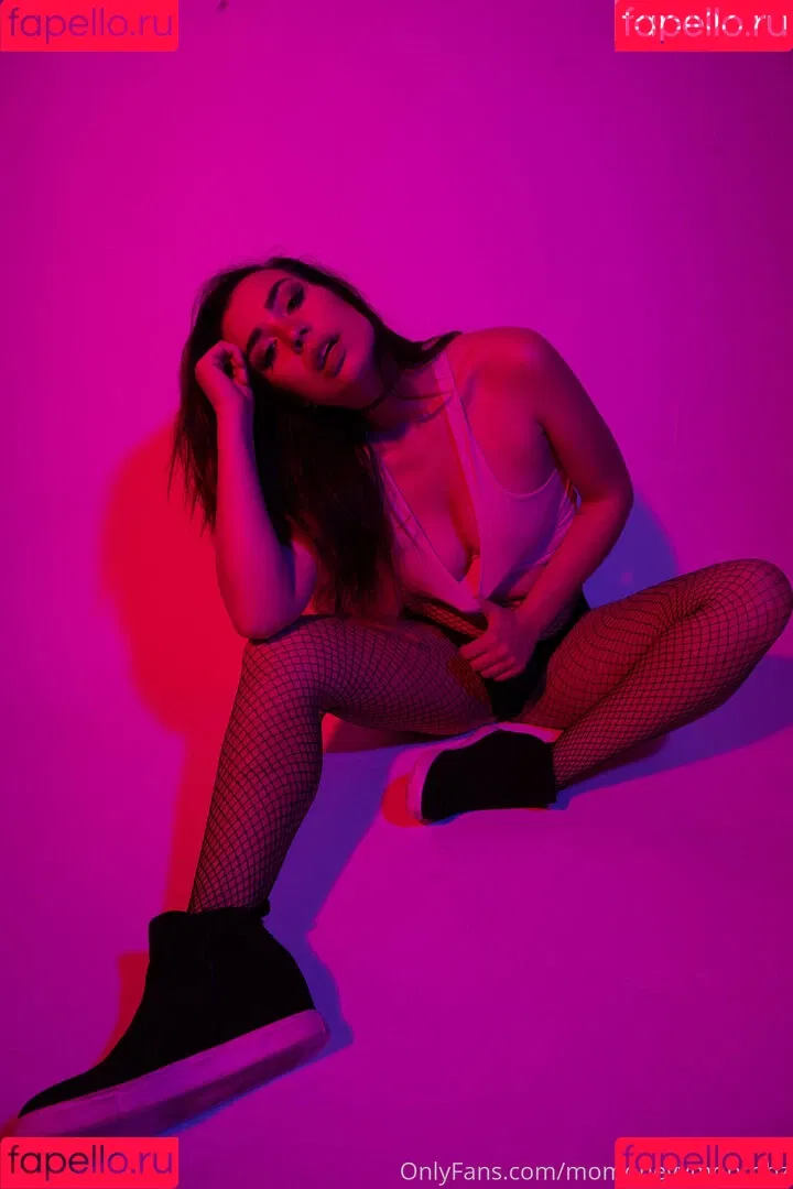 momoneyyymoprobzzz Onlyfans Photo Gallery 
