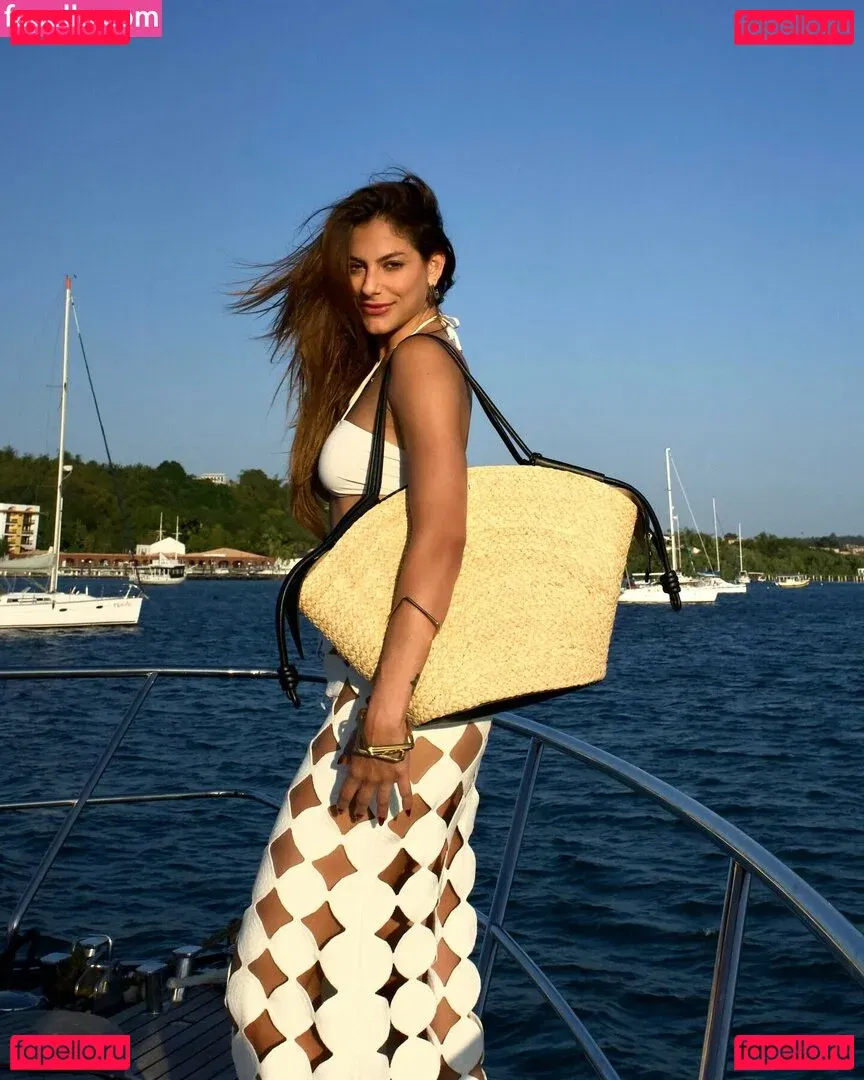 Mari Gonzalez Onlyfans Photo Gallery 