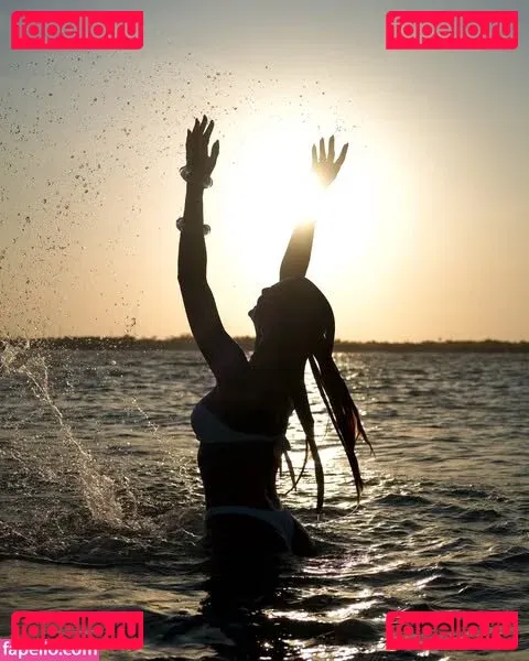 Mari Gonzalez Onlyfans Photo Gallery 