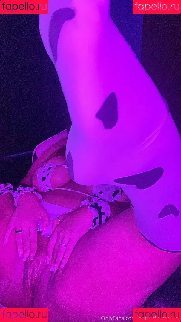 hotgiirlbummer Onlyfans Photo Gallery 