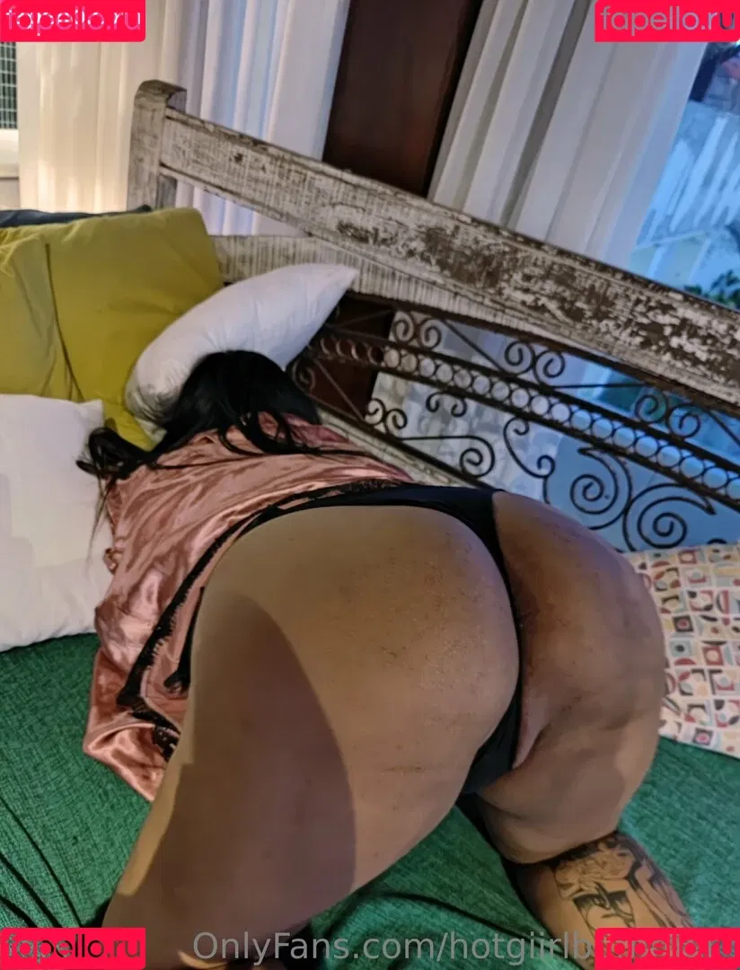 hotgiirlbummer Onlyfans Photo Gallery 