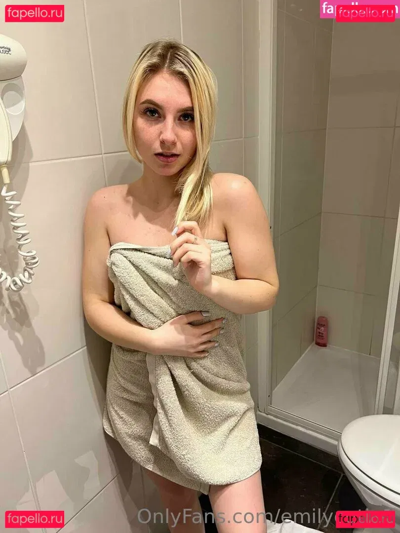 emilycutie1 Onlyfans Photo Gallery 