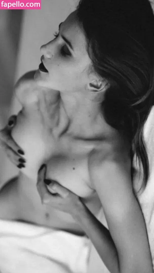 knopavika Onlyfans Photo Gallery 