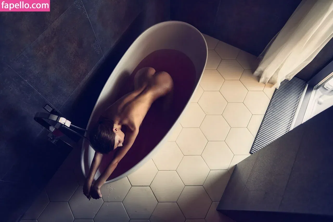 knopavika Onlyfans Photo Gallery 