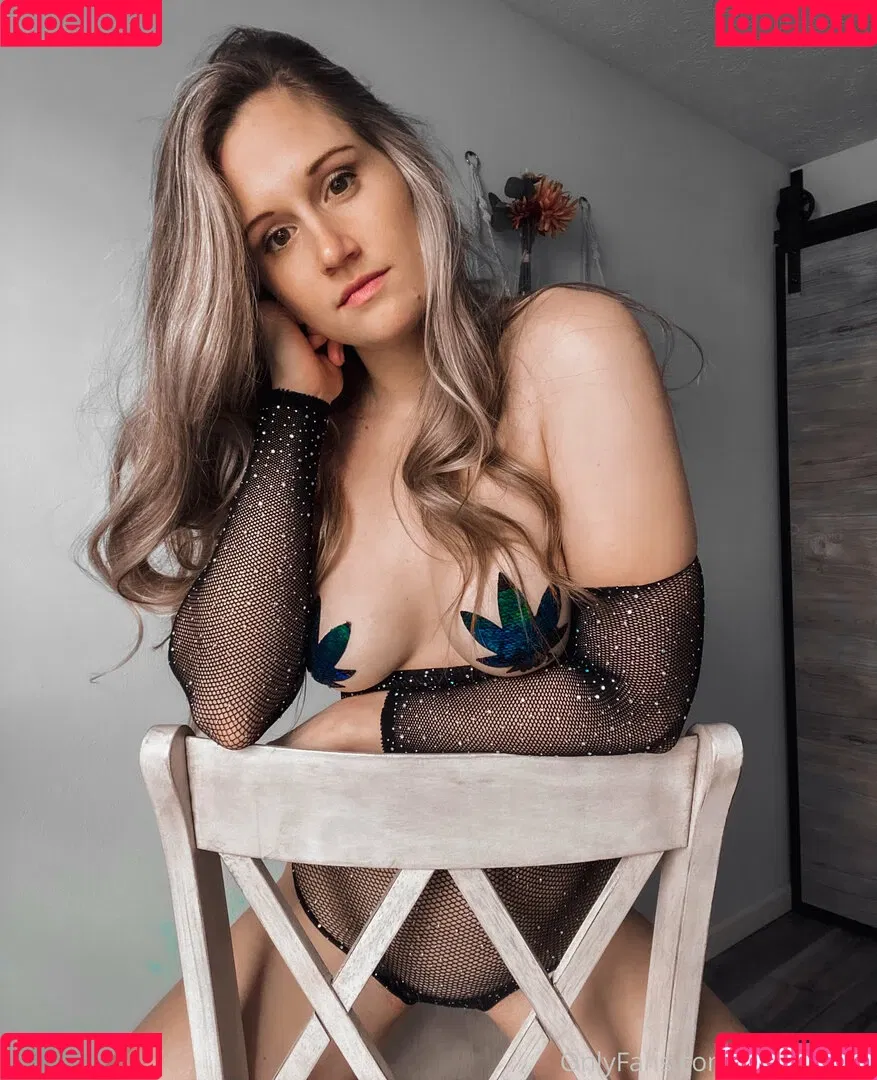 araefitness Onlyfans Photo Gallery 