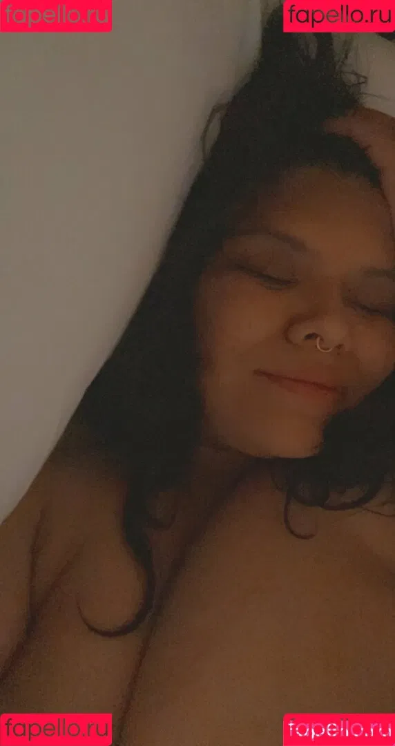 lydiagreyy Onlyfans Photo Gallery 