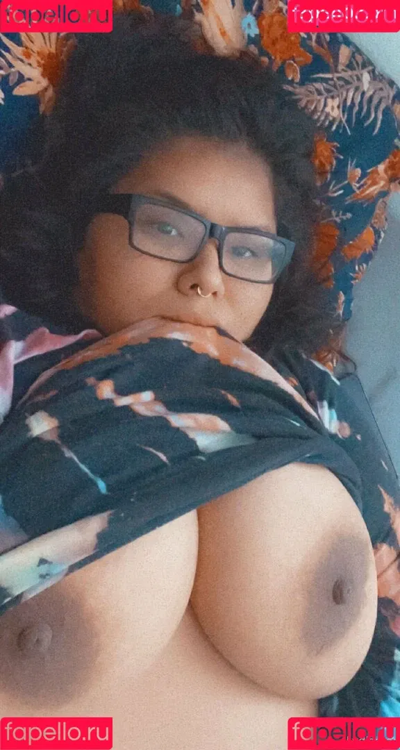 lydiagreyy Onlyfans Photo Gallery 