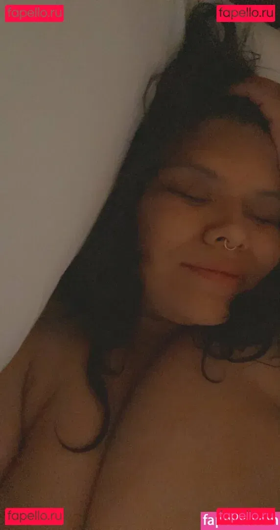 lydiagreyy Onlyfans Photo Gallery 