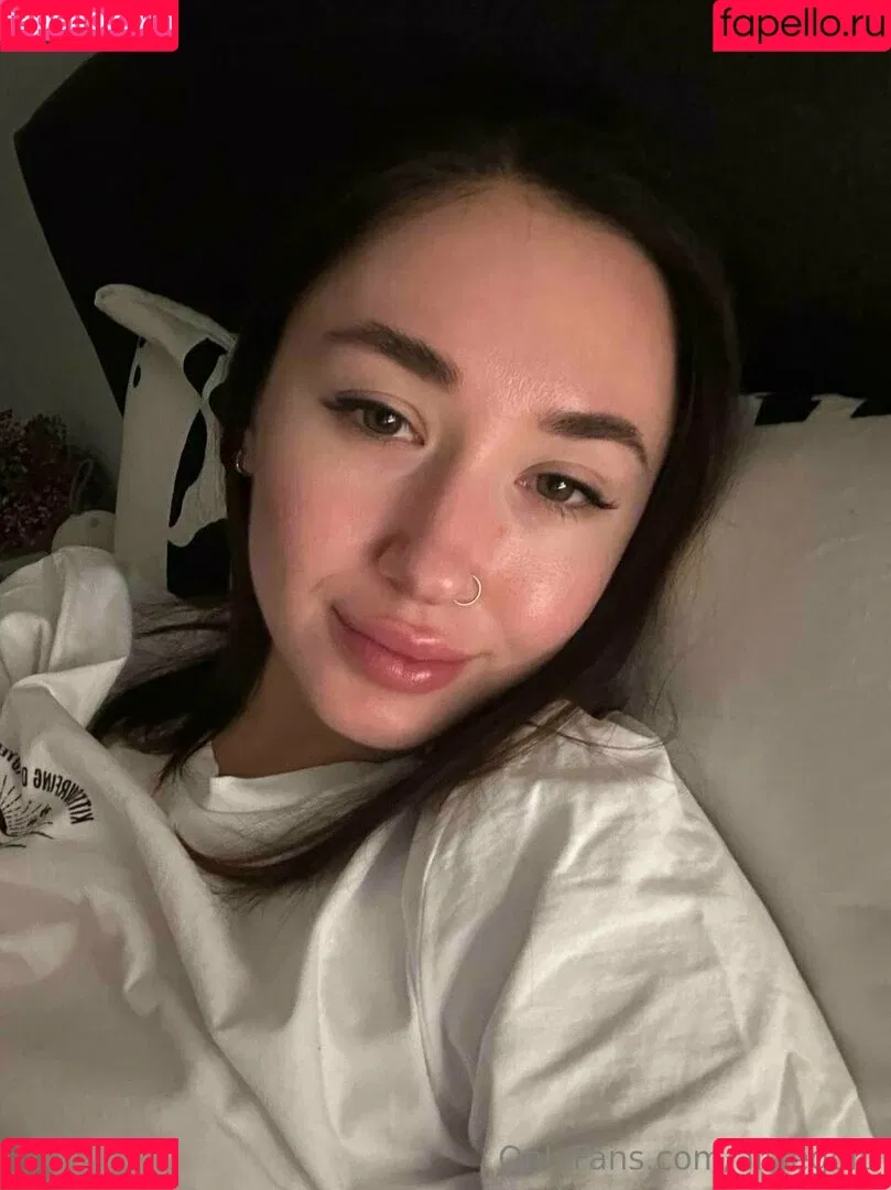 alisegold Onlyfans Photo Gallery 