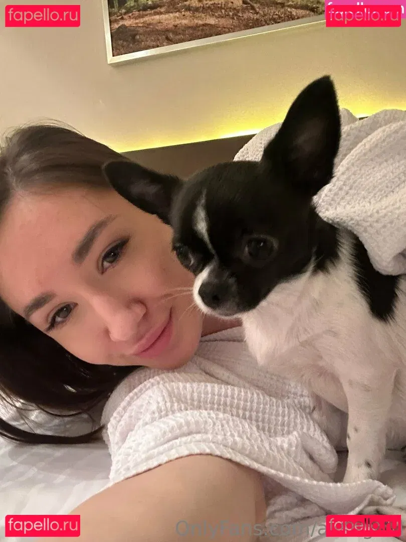 alisegold Onlyfans Photo Gallery 