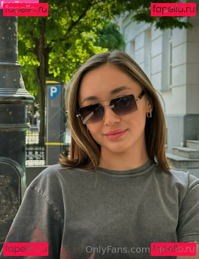 alisegold Onlyfans Photo Gallery 