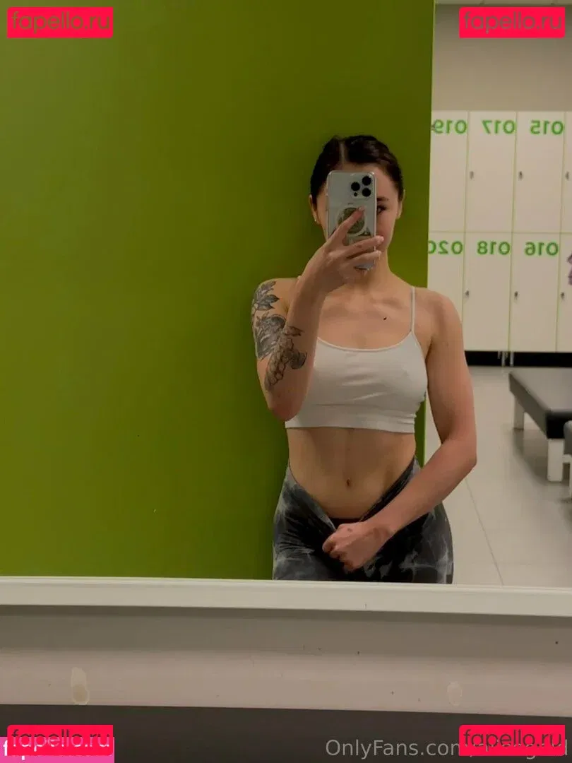 alisegold Onlyfans Photo Gallery 