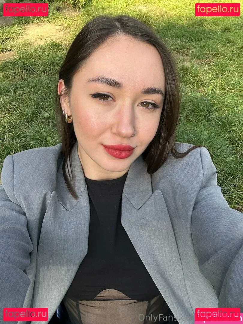 alisegold Onlyfans Photo Gallery 