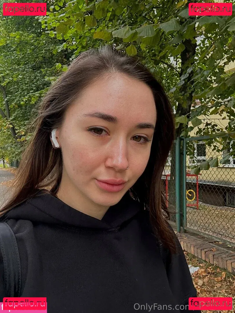 alisegold Onlyfans Photo Gallery 