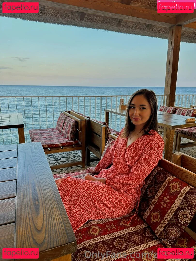 alisegold Onlyfans Photo Gallery 