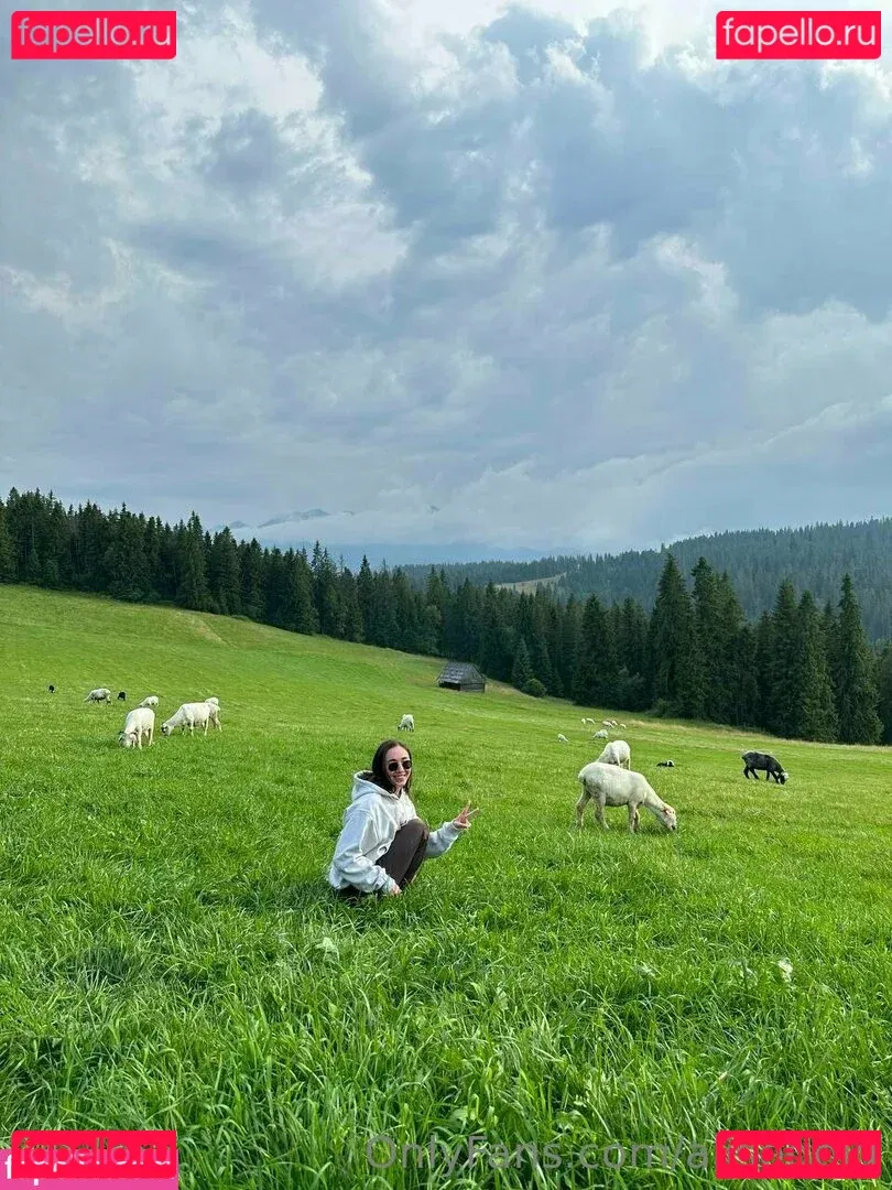 alisegold Onlyfans Photo Gallery 