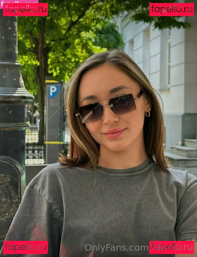 alisegold Onlyfans Photo Gallery 